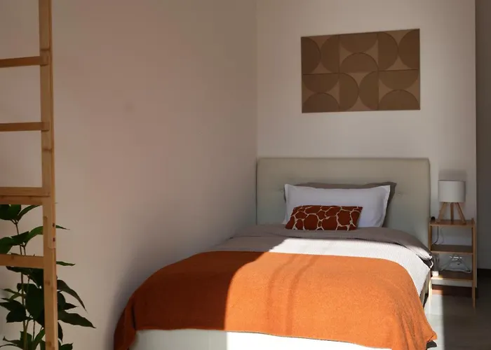 Unique 2 Apartment *